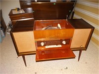 Grundig majestic vintage stereo console So 112
