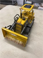 Replica metal crawler tractor