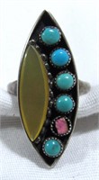 VINTAGE NATIVE MOP TURQUOISE SIZE 5 RING 4.1 GRAMS