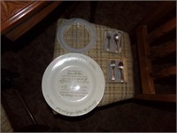 2 Glass Plates, Forks and Spoons
