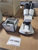 Cogent Systems Omano desktop microscope.