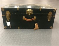 Vtg Metal Forest Green Trunk w/ Brass Accents