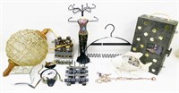 Jewelry Displays, Cat Clock, Decor