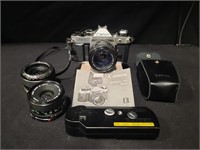 Canon Speedlite 188A  35mm Camera & Acess