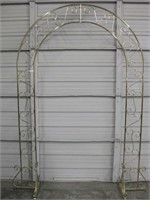 7' Tall Metal Archway