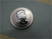 2011 Canadian $5.00 .9999 silver