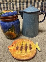 Fish plate, sunflower container and tin/metal tea