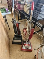 Vacuum sweepers.