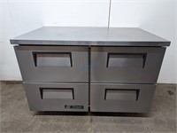 TRUE 4-DRAWER .U/C REFRIG. TUC-48D-4, 48.5" X 30"