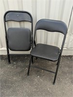 2 folding chairs