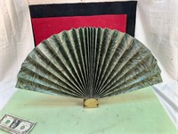 PAPER FAN NIP