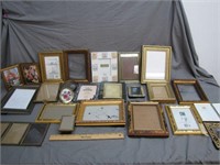Big Lot Of Various Assorted Picture Frames