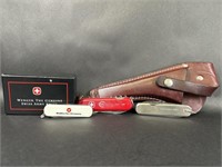 Three Pocket Knives/Leather Holder