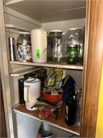 CONTENTS OF PANTRY