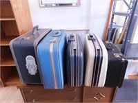 Lot de 5 valises rigides vintages