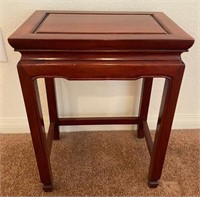 60 - SIDE TABLE 18X14"