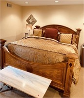 ALEXANDER JULIAN KING SIZE BED W/ 2 NIGHT STANDS