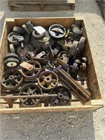 PALLET--WHEELS AND CASTERS