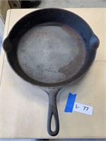 Cast Iron Skillet ERIE 710 #9 preGriswold