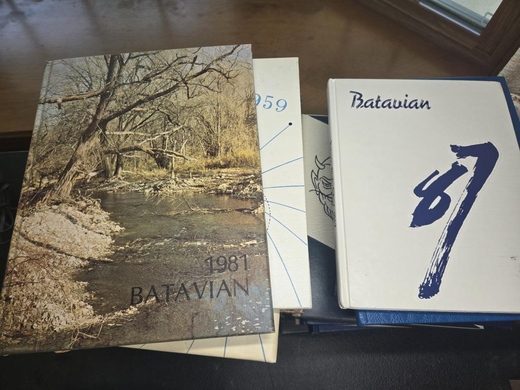 (28) BATAVIA HIGH SCHOOL YEAR BOOKS