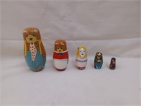 Goldilocks and the 4 Bears Nesting Dolls