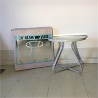 20" GLASS TOP TABLE