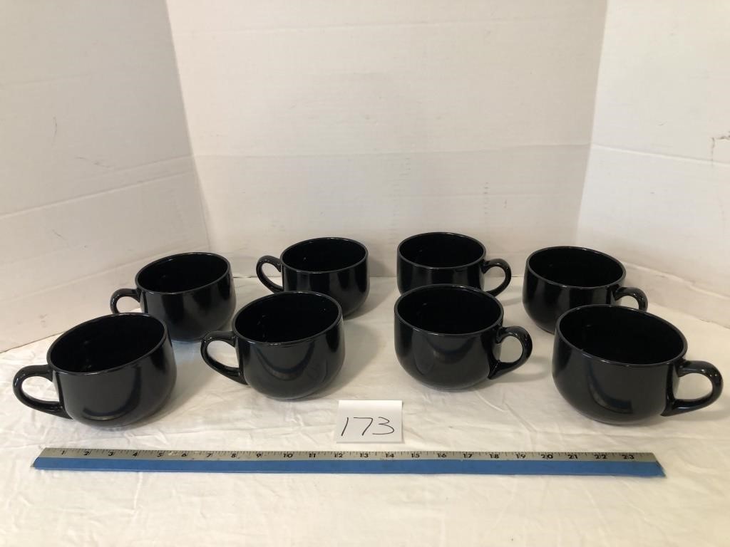 8 soup mugs, black