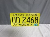 1980s Yellow Wisconsin License Plate Americas