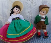 11 - LOT OF 2 COLLECTIBLE DOLLS (P52)