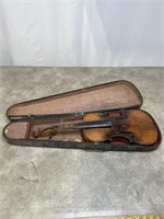 Vintage Bretton violin with case and extras.