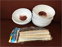 14 PLASTIC BOWLS & STRAWS