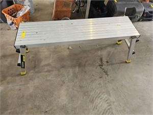 Gorilla Ladder Platform w/ Folding Legs