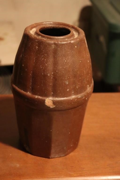 Bonaparte, IA Pottery Jar