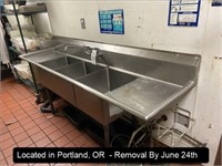 7'6" SS 3-COMPARTMENT SINK (MUST LEAVE VALVES)