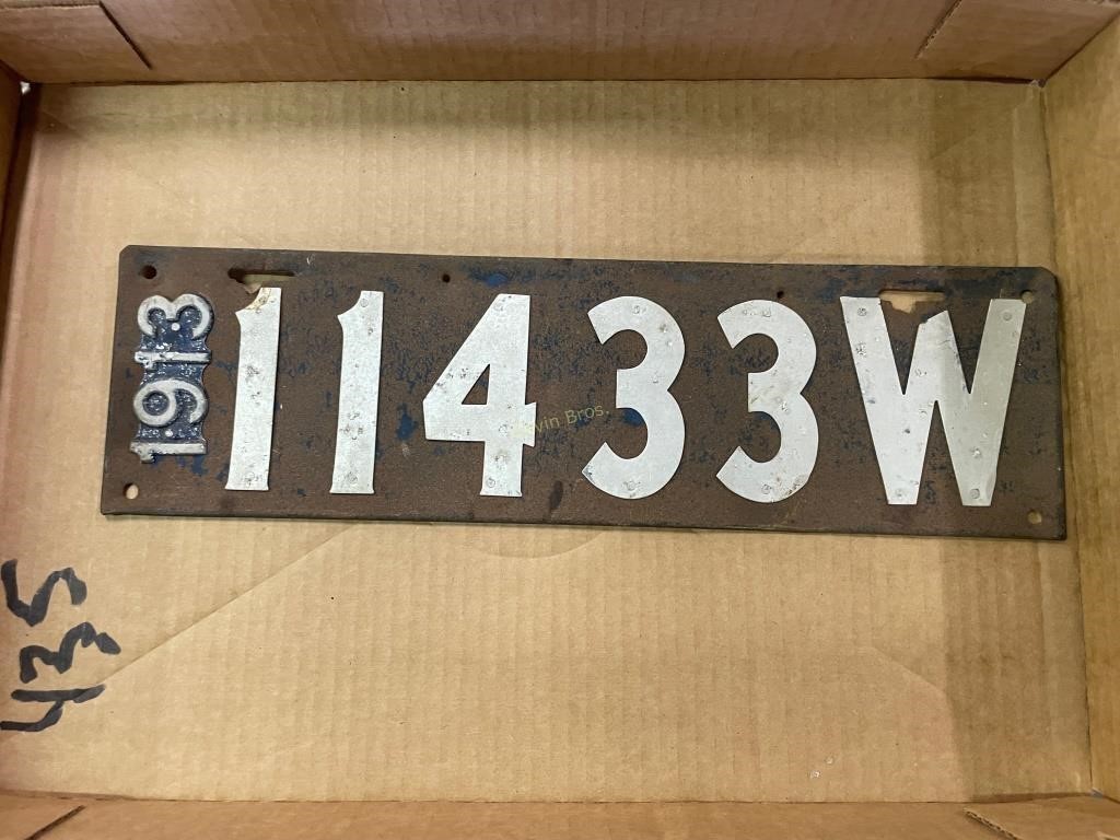1913 WI License Plate