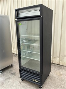 True GDM-26 glass door refrigerator