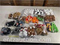 TOTE OF BEANIE BABIES