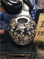 Black and brown Asian vase