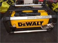 DeWalt Corded 2100PSI 1.2GPM Pressure Washer