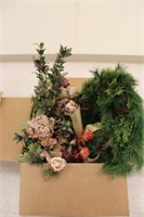 Xmas decor-wreath & rose basket
