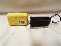 (2) Vintage Transistor Radio's TG&Y & GE General