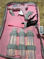 New Romech pink hot glue gun kit, works