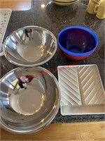 Defroster, Mixing Bowls and Serving bowls lot
