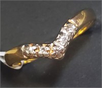 $600 10K  Diamond(0.04ct) Ring