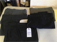 5 pairs men's dress pants (40 waist)
