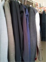 L - MIXED LOT OF CLOTHING (M24)