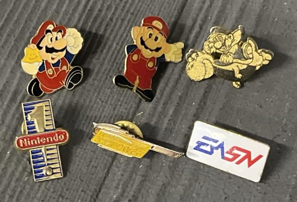 (6) 1980s Collectible Nintendo Pins