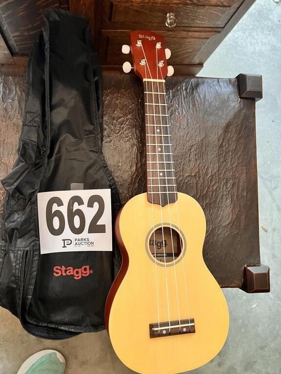 Stagg Ukulele(Garage)