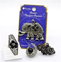 3 Rings - 1 Elephant Pendant