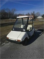 Yamaha Sun Classic golf cart with windshield